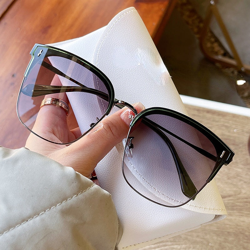 Wholesale PC Square Ladies Sunglasses